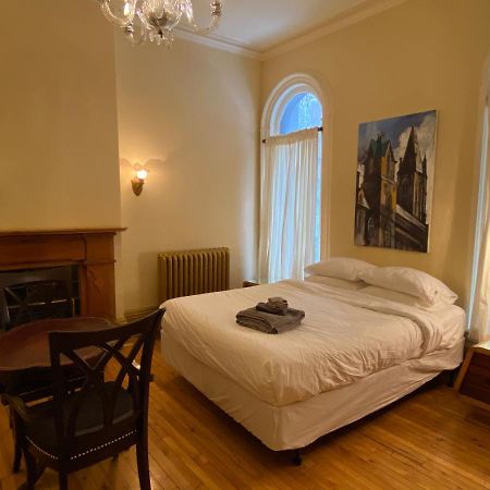 Gold Door Inn Ottawa Ngoại thất bức ảnh